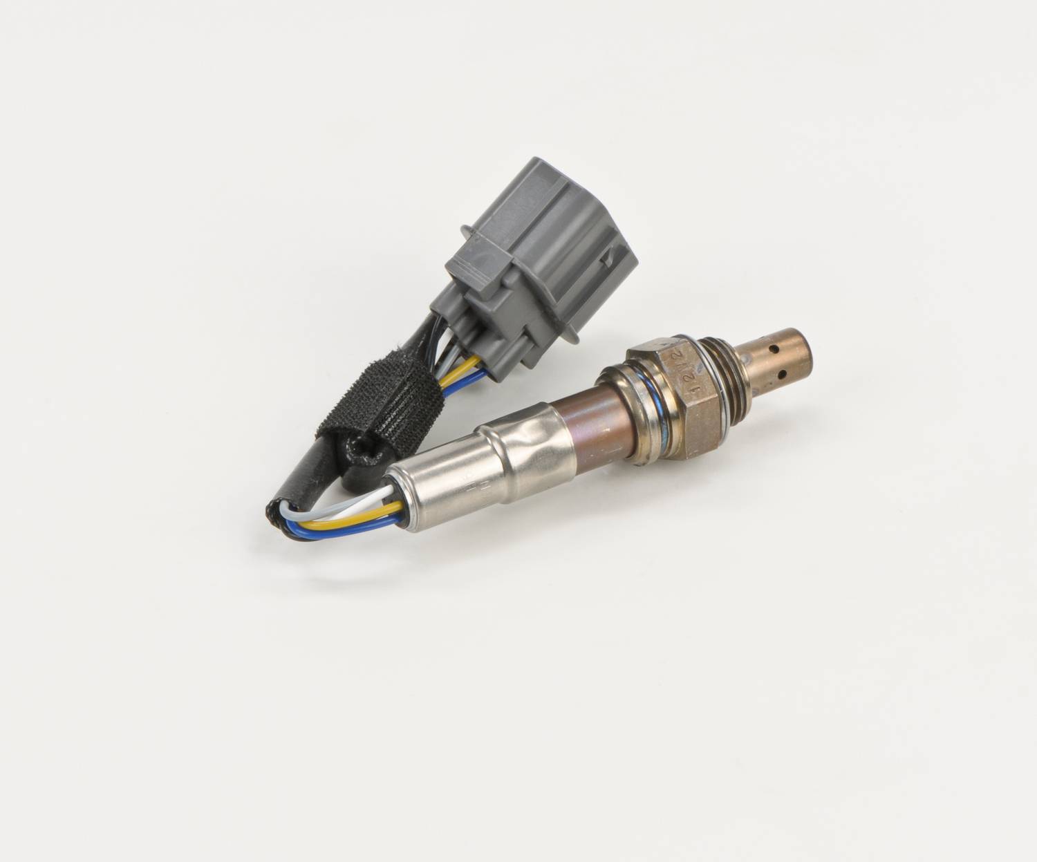 thumbnail image 2 of Bosch 15401 Oxygen Sensor - 5-Wire Air/Fuel Ratio Sensor For Honda/Acura & Saturn Vue 2 of 5