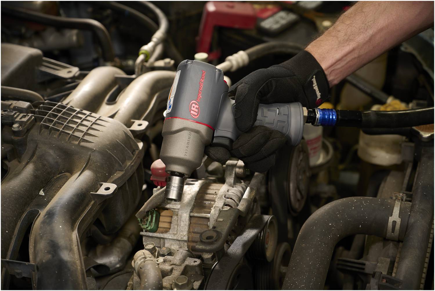aru Ingersoll Rand Titanium Air Impact Wrench, 3/8in. Drive, 4 CFM